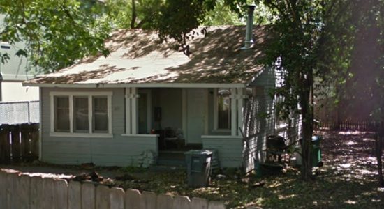 921-west-sac-house small green house in west Sacramento